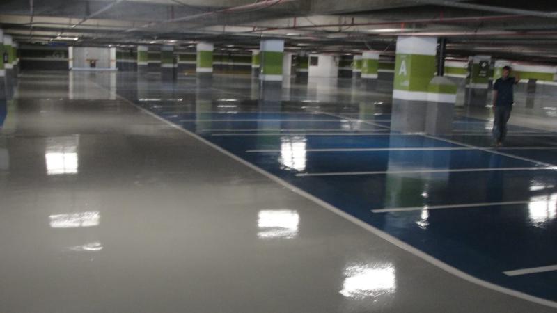 Projeto de Pintura Epóxi e Demarcação para Shopping: Transformando Ambientes com Qualidade e Segurança Projeto de Pintura Epóxi e Demarcação para Shopping: Transformando Ambientes com Qualidade e Segurança