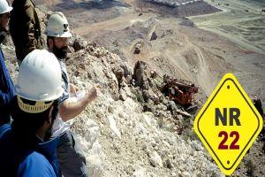 Conheça a importância do programa de gerenciamento de riscos NR 22